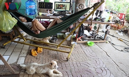 Bình Phước: Sang nhà chơi, tá hoả phát hiện bạn tử vong