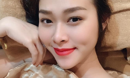 Cuộc sống làm mẹ đơn thân đầy bất ngờ của mỹ nhân Việt lấy chồng giàu có năm 19 tuổi