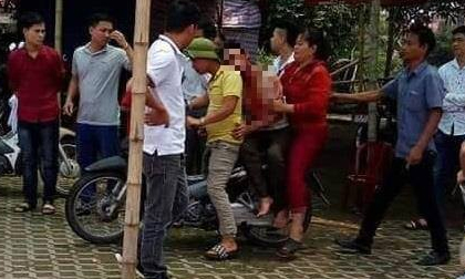 Từ chối nhận 5 nghìn đồng cho 7 người đi vệ sinh, chủ hộ kinh doanh bị đánh gục