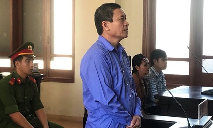 Chém chết người chặt 10 cây keo trong rẫy