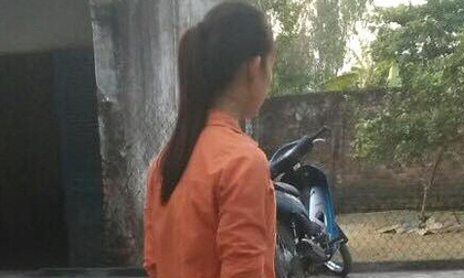 Trên đường đi học, thiếu nữ bị nam thanh niên lạ mặt ép vào chỗ vắng để hãm hiếp