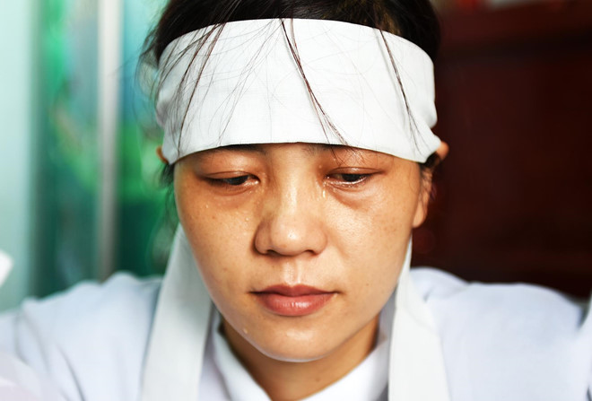 Vu xe Lexus tong chet 4 nguoi: Chua du chung cu tam giu tai xe? hinh anh 1 