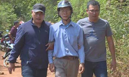 Khởi tố người đàn ông đánh chết vợ rồi dựng hiện trường giả