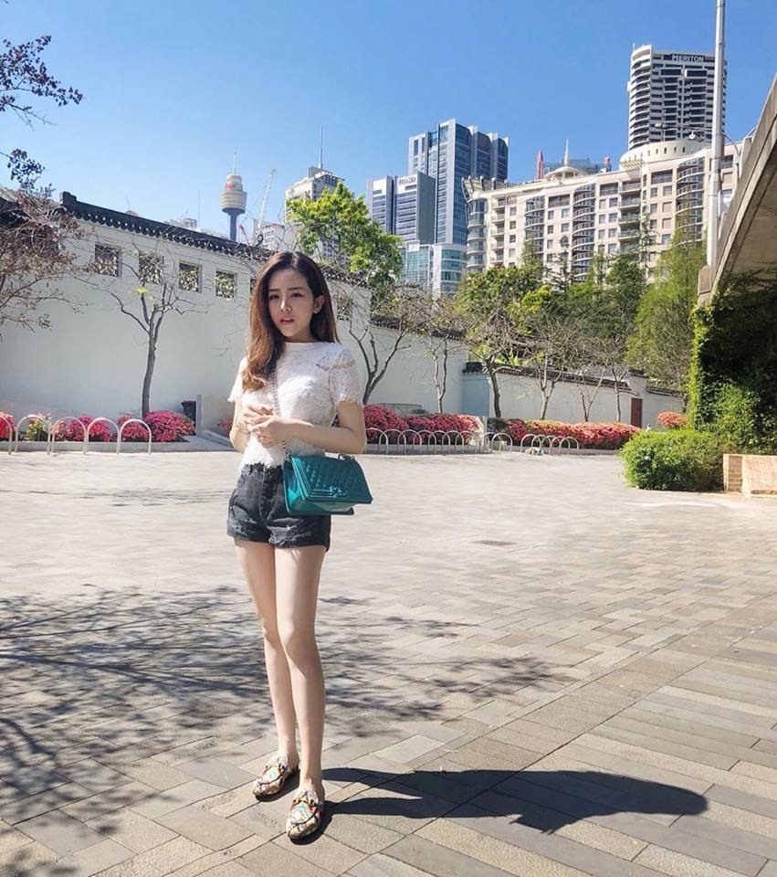 Cuộc sống thượng lưu bên trời Tây của hot girl thừa kế đình đám Việt Nam