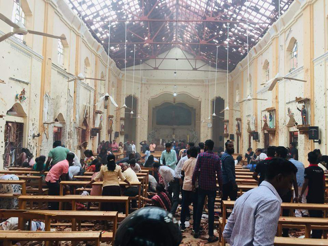 NÓNG: Lễ Phục Sinh đẫm máu ở Sri Lanka, đánh bom kinh hoàng, hơn 130 người thiệt mạng