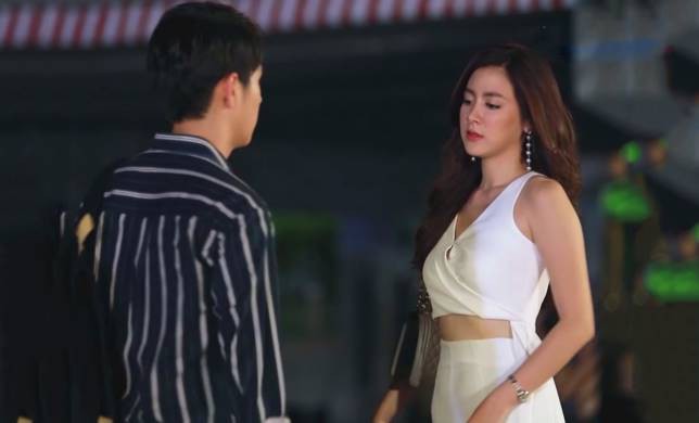 Cuộc chạm mặt bất ngờ với tình cũ của chồng khiến tôi bừng tỉnh - 2