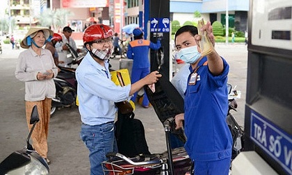 Giá xăng dầu tiếp tục tăng mạnh kể từ chiều nay 2/5