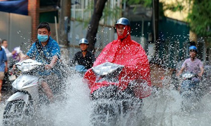 Dự báo thời tiết 3/5: Hà Nội mưa dông ngày Quốc tang