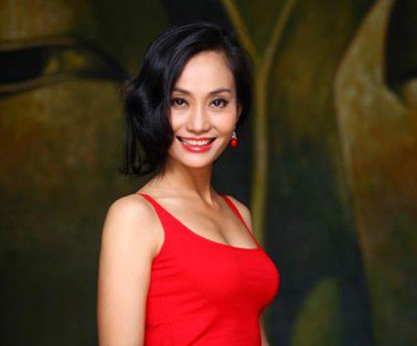 Tình cũ và đồng nghiệp nữ nói gì về con người thật của MC Quyền Linh? - Ảnh 5. Tình cũ và đồng nghiệp nữ nói gì về con người thật của MC Quyền Linh? - Ảnh 5.