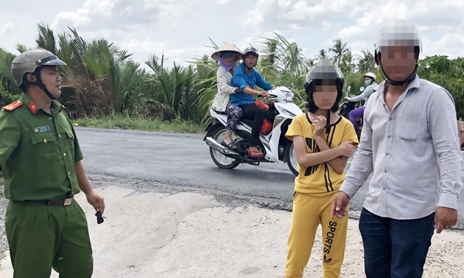 Nu sinh lop 8 o Thanh Hoa tu bo nha di, khong phai bi bat coc hinh anh 1 