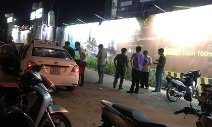 Nghi án tài xế taxi bị cướp cứa cổ trong đêm