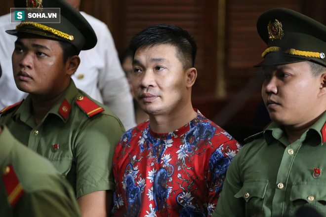 Văn Kính Dương hé lộ những nhân vật bí ẩn góp vốn gây dựng đường dây sản xuất ma túy lớn nhất nước - Ảnh 1. Văn Kính Dương hé lộ những nhân vật bí ẩn góp vốn gây dựng đường dây sản xuất ma túy lớn nhất nước - Ảnh 1.