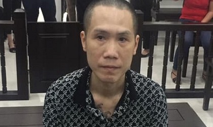 Cho rằng bị 'cắm sừng', dùng xe máy đâm vợ tử vong