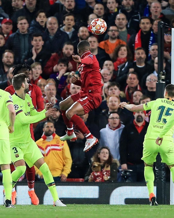 Liverpool: Không danh hiệu, vẫn là Vua