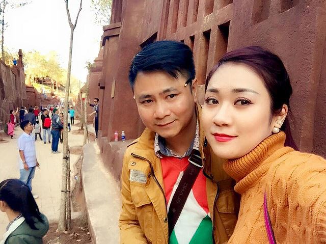 Hành trình 4 năm hôn nhân hạnh phúc của NSND Tự Long và người vợ tài sắc - Ảnh 5. Hành trình 4 năm hôn nhân hạnh phúc của NSND Tự Long và người vợ tài sắc - Ảnh 5.