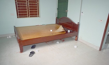 Bi kịch thầy giáo già sát hại con rồi tự vẫn