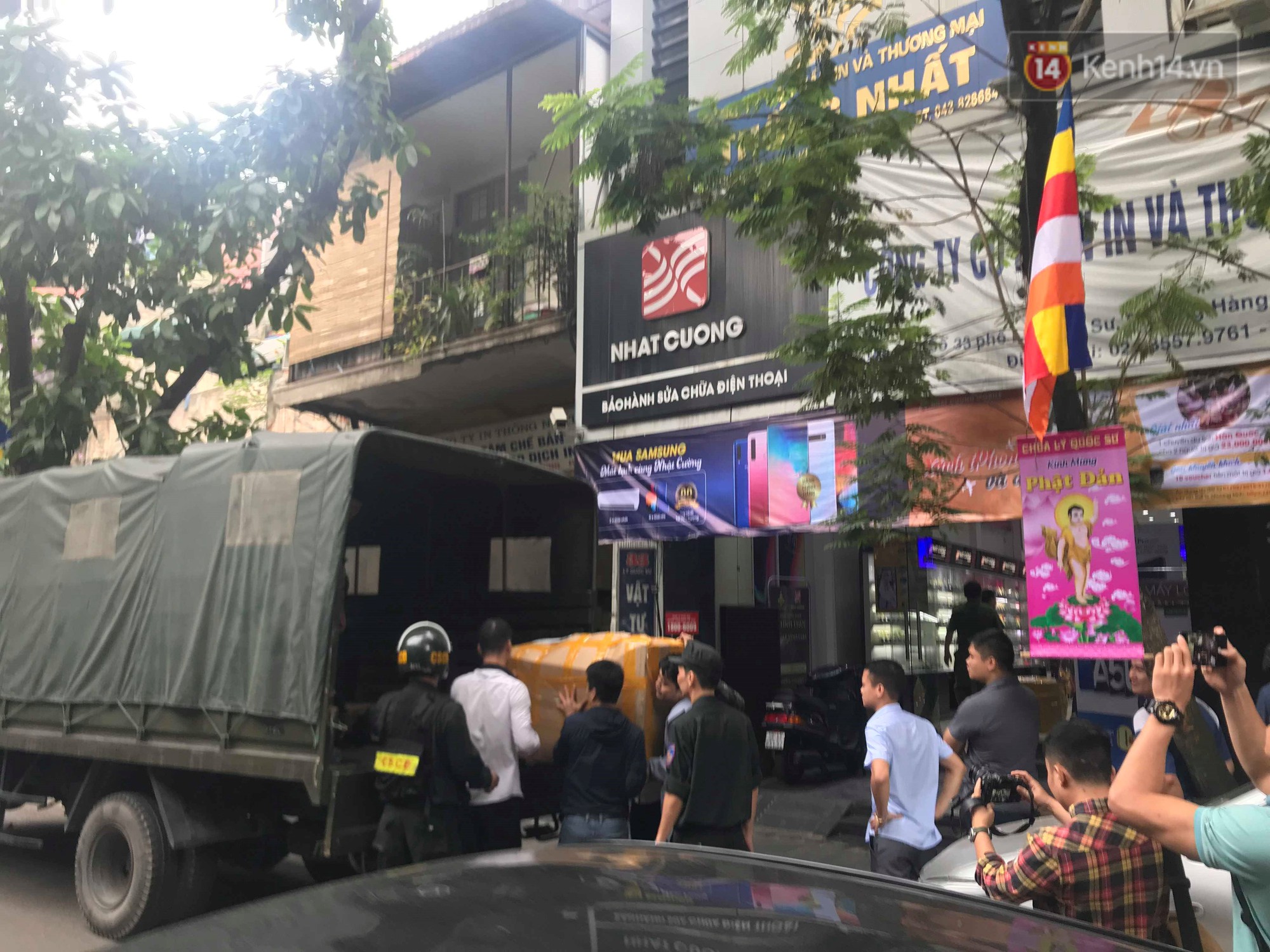 nhat cuong mobile gap bien, ong chu bui quang huy dang o dau? hinh anh 1