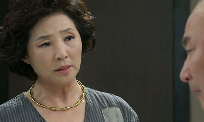Thấy con dâu về nhà đẻ, mẹ chồng dằn mặt 'lấy chồng như bát nước hắt đi' khiến cô uất ức bật lại