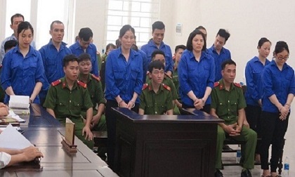 Tòa tuyên 10 án tử trong đường dây vận chuyển ma túy bằng tàu hỏa