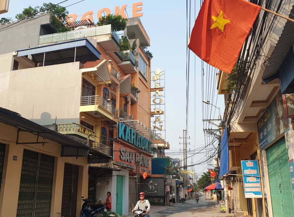 hien truong vu no sung 1 nguoi chet, 2 nguoi bi thuong o nam dinh hinh anh 1