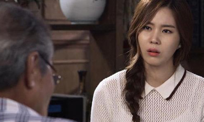Chết lặng vì di chúc của bố chồng: “Con nhất định phải ly hôn với nó”