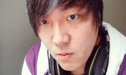 Dụ dỗ fan làm chuyện 'động trời', ngôi sao trên YouTube nhận cái kết đắng