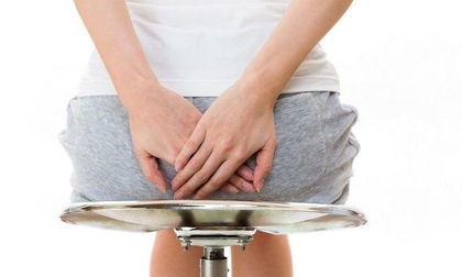 Người phụ nữ đột nhiên mất trí nhớ vì thói quen nhiều người mắc khi đi vệ sinh