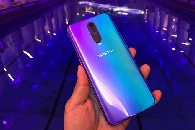 Loạt smartphone giảm giá mạnh cuối tháng 5