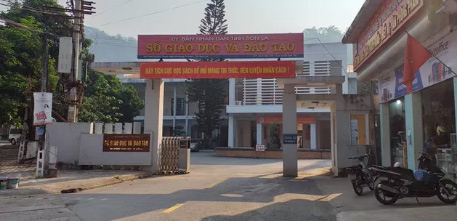 Tạm giữ số tiền “khủng” trong vụ gian lận điểm thi ở Sơn La - 1