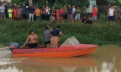 Đã tìm thấy thi thể người đàn ông tàn tật đi bán tăm đuối nước dưới sông