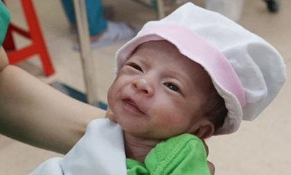 Bé gái sơ sinh 2 lần bị mẹ bỏ rơi và câu nói chua xót của bác sĩ