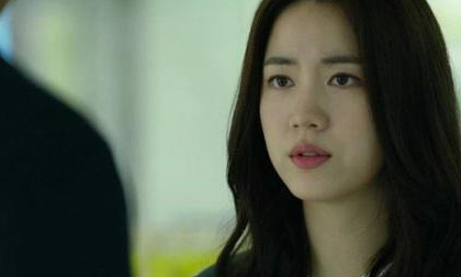 Chồng 'lẩn như chạch' sau khi vợ sinh, một đêm tôi phát hiện 'người đàn ông định mệnh'