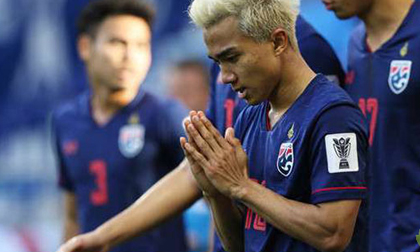 Messi Thái 'gây hấn' Văn Hậu & triệu fan Việt: Tâm thư xin lỗi viết những gì?