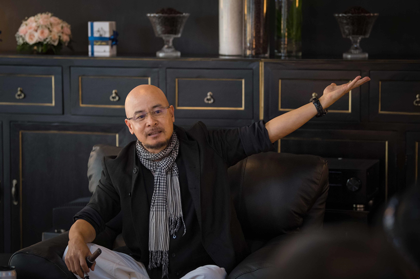 Ong Dang Le Nguyen Vu: 'Qua dau co bi gi ma ba Thao phai cuu' hinh anh 2 
