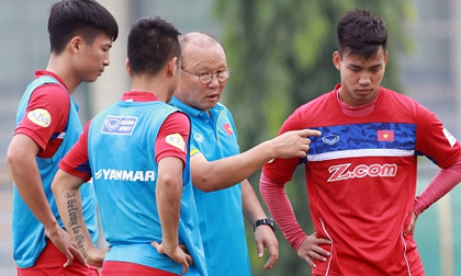 Tiết lộ câu nói chân thành của HLV Park Hang-seo với các cầu thủ sau King's Cup