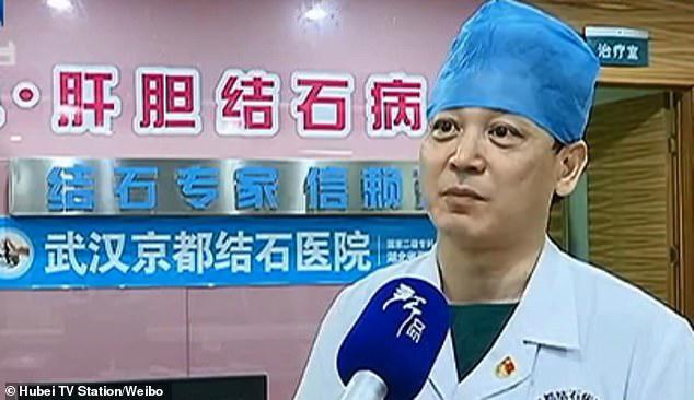 nguoi phu nu co 7.750 vien soi mat vi hai thoi quen te hai khong it nguoi cung mac - 3
