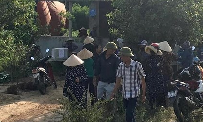 Đi mò ốc, hai mẹ con nghèo bị đuối nước thương tâm