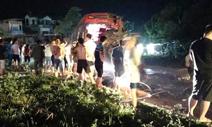 Tai nạn kinh hoàng 41 người thương vong: Xe khách chạy tốc độ bao nhiêu?