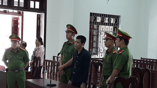 chiec quan la tai hien truong ‘to cao’ 9x hiep dam nguoi phu nu 65 tuoi - 1