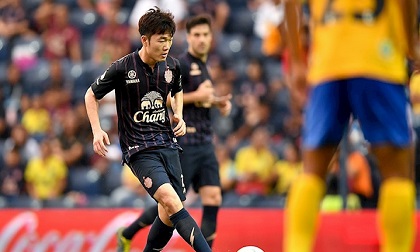 Xuân Trường lại 'mài đũng quần' trên đất Thái và 'cơn đau đầu' của HLV Park Hang-seo