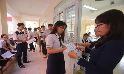 Hôm nay, gần 900 nghìn thí sinh làm thủ tục dự thi THPT quốc gia 2019