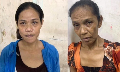 Trinh sát mật phục bắt 2 'nữ quái' móc túi ở phố Tây Bùi Viện