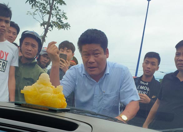 Chủ doanh nghiệp kêu giang hồ vây xe chở công an là đại biểu HĐND - 1