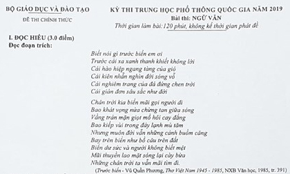 Sơn La: Một thí sinh cầm 2 điện thoại vào phòng thi THPT quốc gia