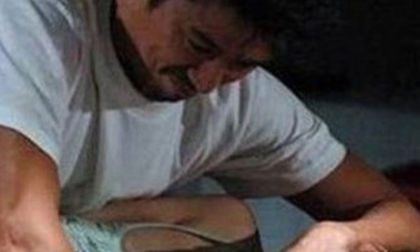 Nghi án bà già 64 tuổi bị 2 thanh niên hiếp dâm tập thể ngoài cánh đồng