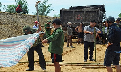 Nam thanh niên bị đất vùi tử vong trong thùng xe tải