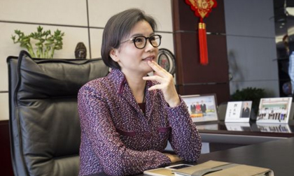Bỏ học cấp 3 làm công nhân rồi thành nữ tỷ phú tự thân giàu nhất thế giới