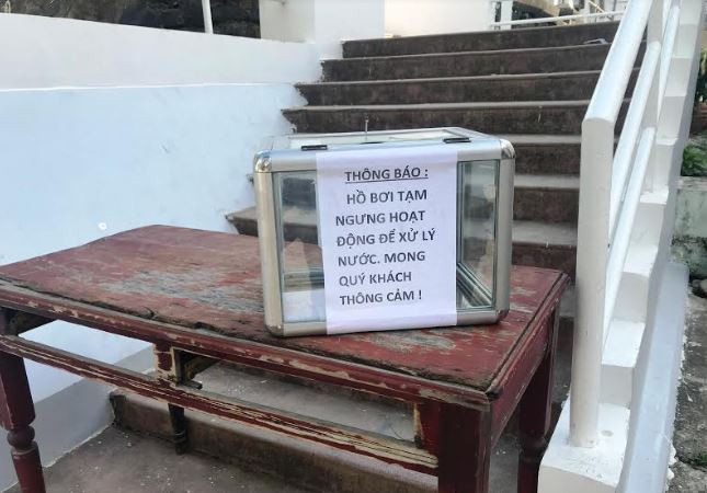Tắm trong hồ bơi khách sạn, 2 người đuối nước tử vong