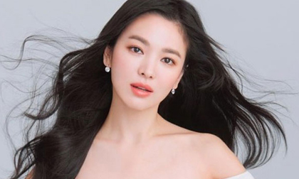 Tình duyên trắc trở của Song Hye Kyo được báo trước qua nhân tướng học