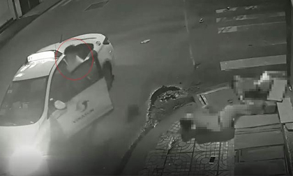 Vụ đôi nam nữ bất động trên vỉa hè: Hãng taxi nói gì về tài xế đứng nhìn rồi bỏ đi?